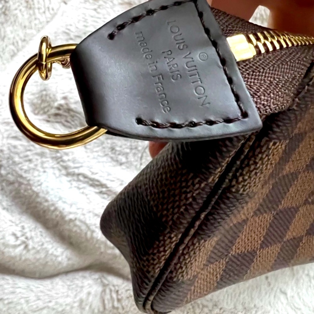 Authentic Louis Vuitton Mini Pochette